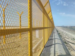 烏魯木齊機(jī)場(chǎng)改擴(kuò)建工程機(jī)場(chǎng)工程飛行區(qū)圍界、圍場(chǎng)路等附屬工程項(xiàng)目